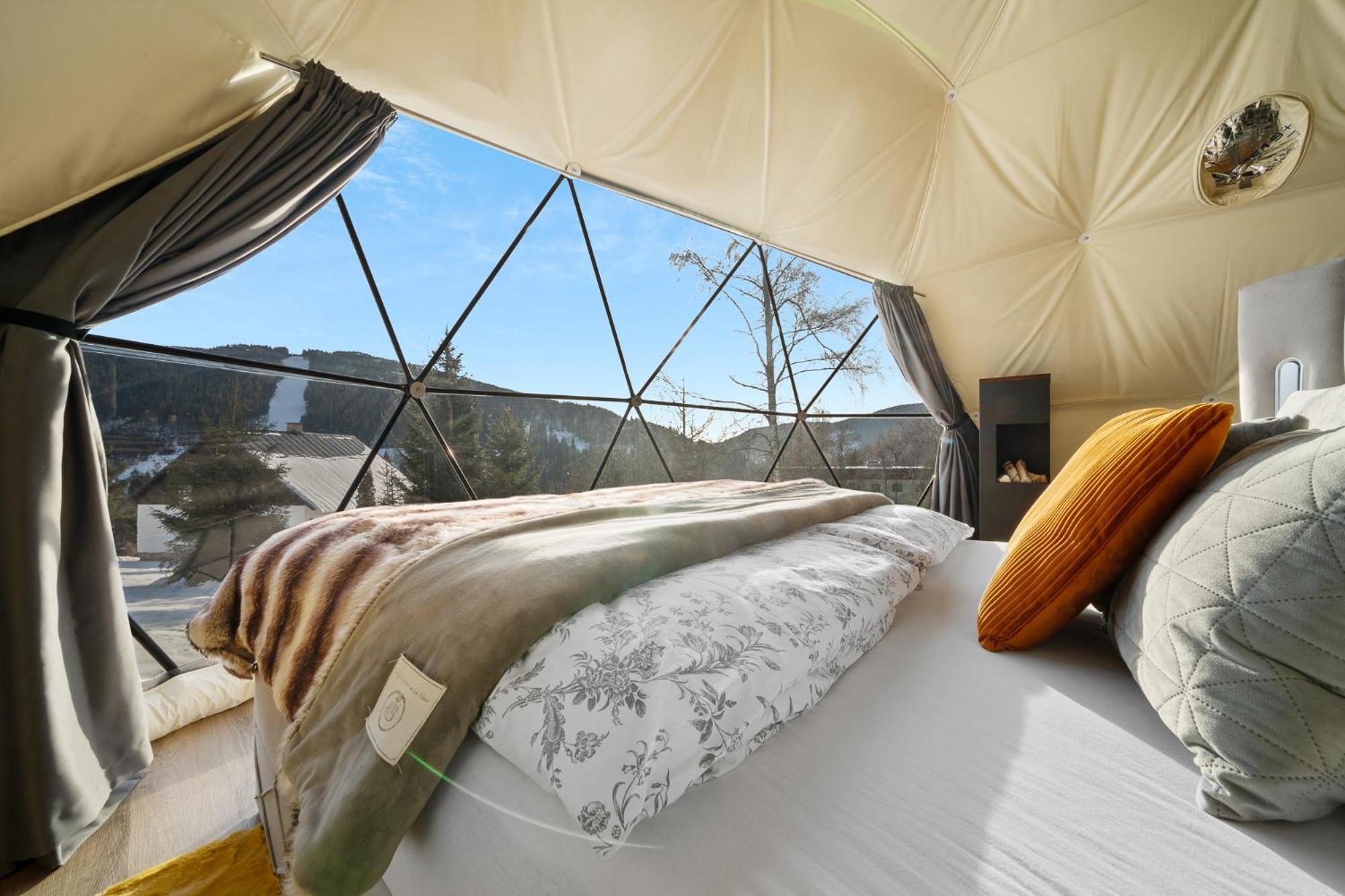 Glamping Spindl One&Only Hotel Špindlerŭv Mlýn Buitenkant foto